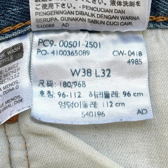 Levi's 501 Original Fit Button Fly Anchor Stretch Straight Jeans, Size 38x32 - Picture 11 of 11